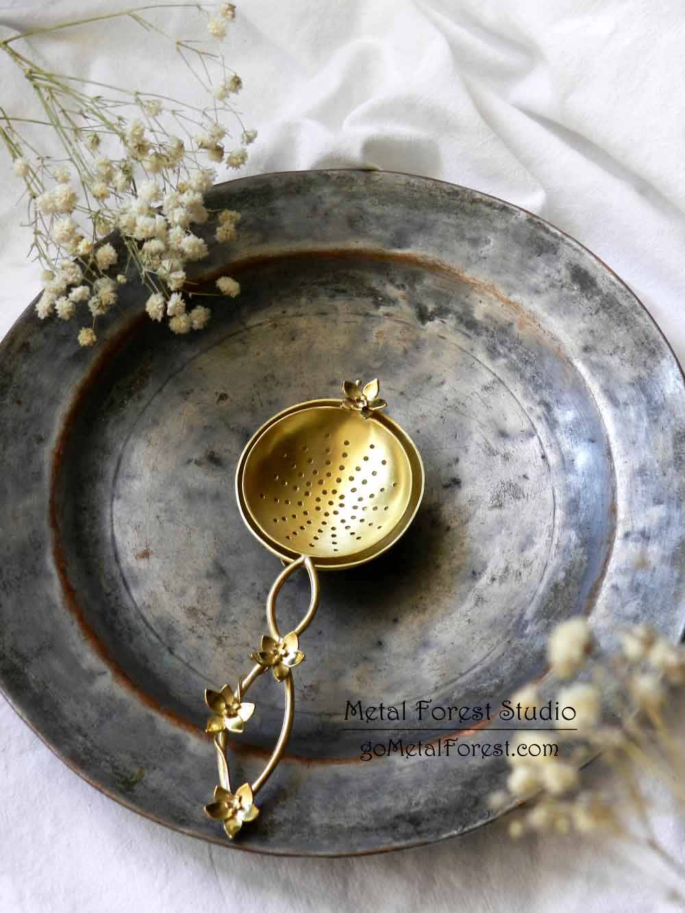 صافی چای ارکیده برنجی - استودیو متال فارست